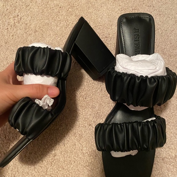 JustFab heels - Picture 2 of 3